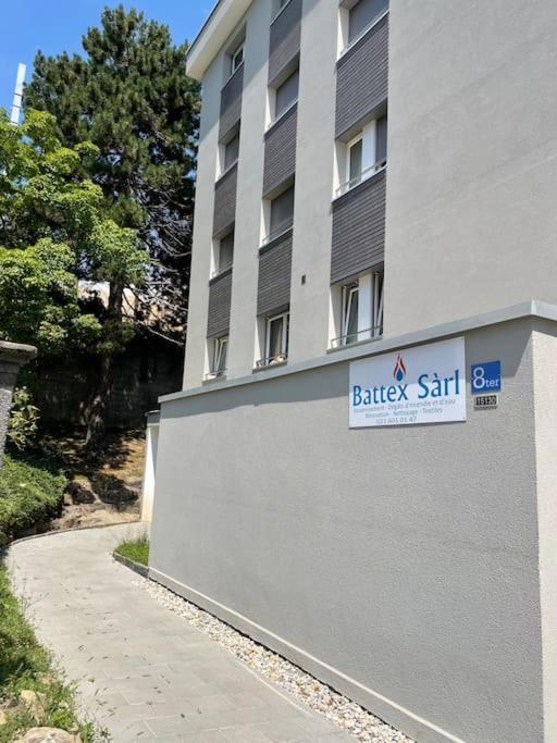 Studio Proche De La Gare ! Apartment Lausanne Exterior photo