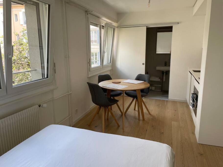 Studio Proche De La Gare ! Apartment Lausanne Exterior photo